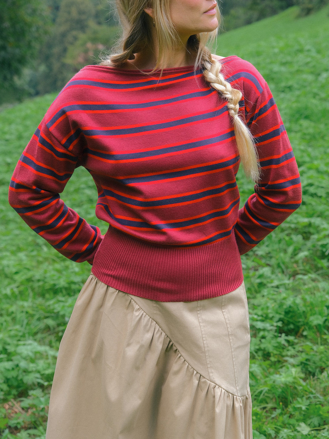 Luna Sweater - Cherry Cola - 4