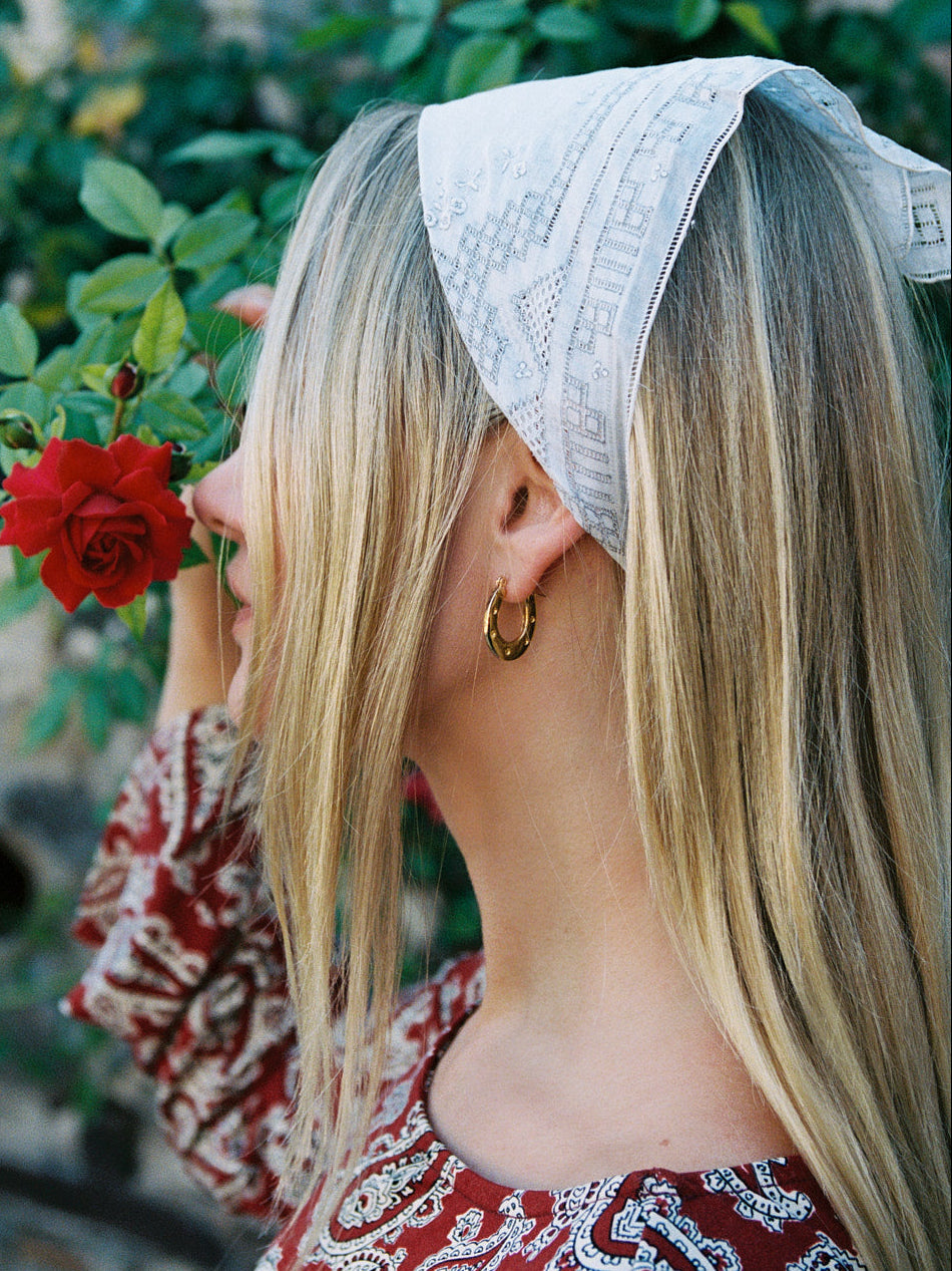 Horseshoe Earrings - Gold - 2